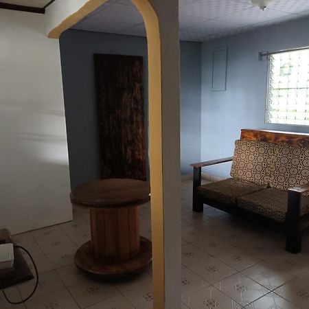 Almirante Gia'S Garage & Home For Bocas Travelers מראה חיצוני תמונה