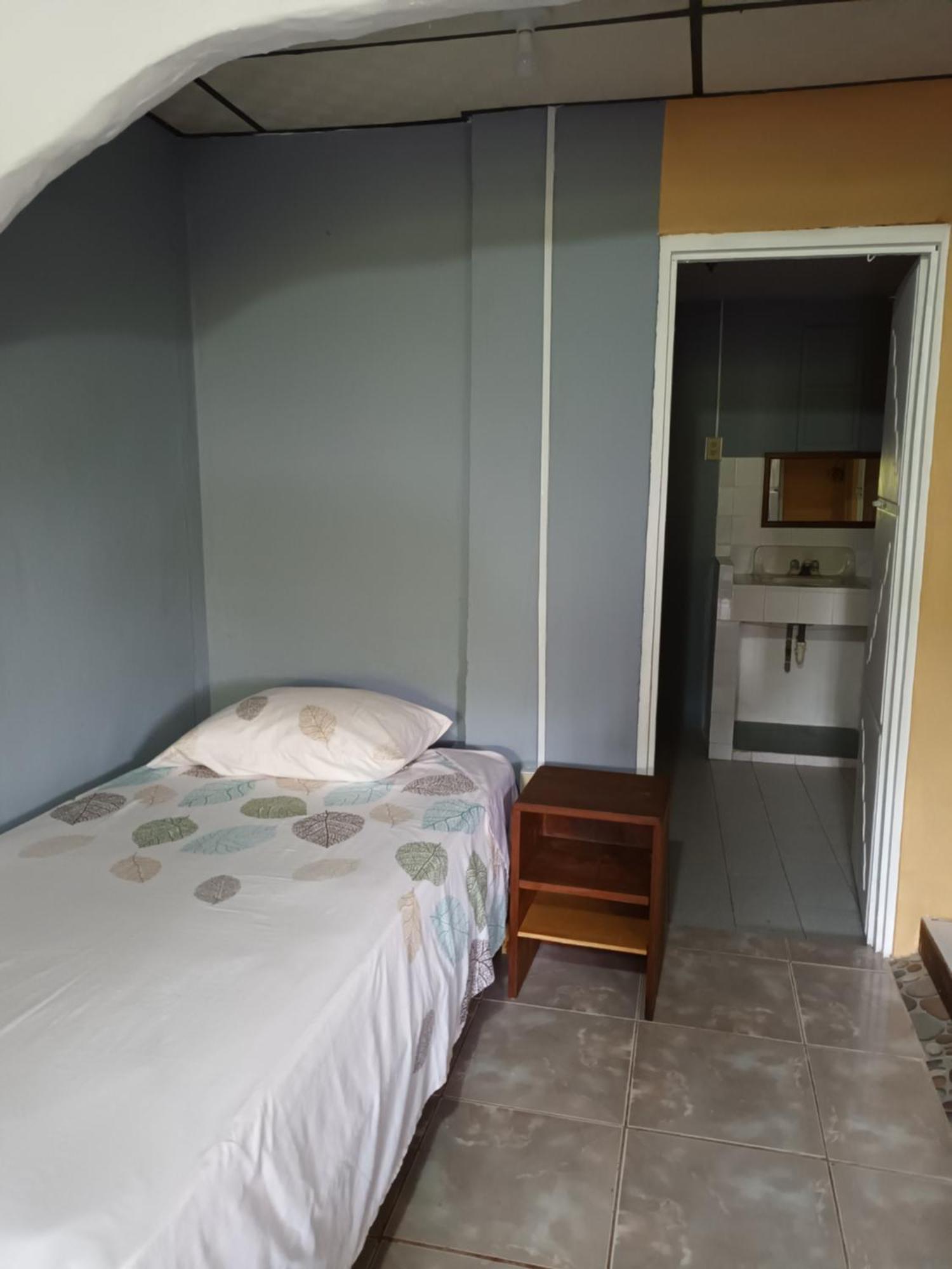 Almirante Gia'S Garage & Home For Bocas Travelers מראה חיצוני תמונה