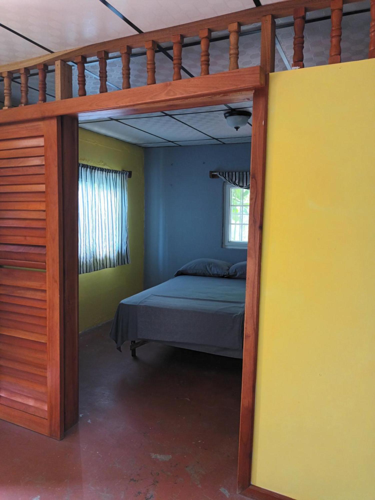 Almirante Gia'S Garage & Home For Bocas Travelers מראה חיצוני תמונה